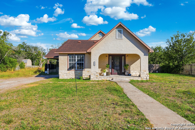 Details for 513 7th St S, Kenedy, TX 78119