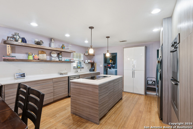 Image 7 of 17 For 513 7th St S