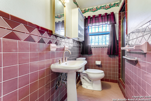 Image 10 of 10 For 2643 Craig Pl W