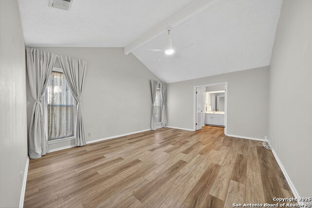 Listing photo id 17 for 12918 Queens Forest