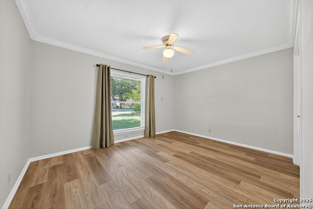 Listing photo id 26 for 12918 Queens Forest