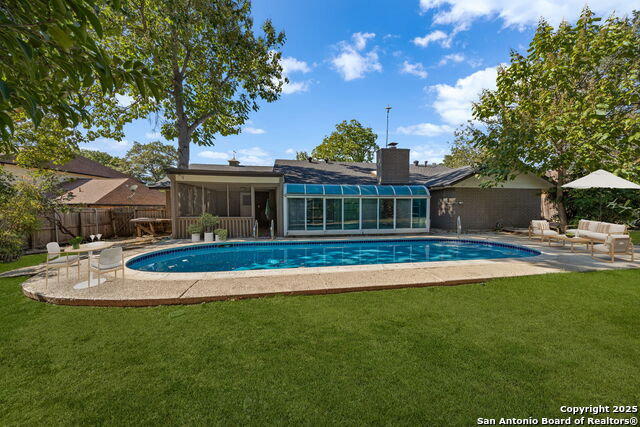 Listing photo id 30 for 12918 Queens Forest