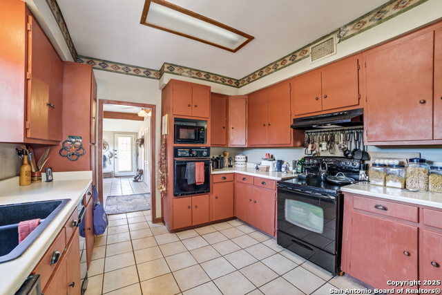 Image 28 of 30 For 1259 Forest Trail Drive