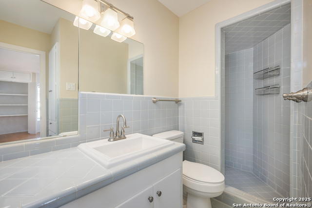 Image 11 of 16 For 2119 Flamingo