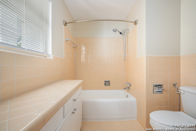 Image 15 of 16 For 2119 Flamingo