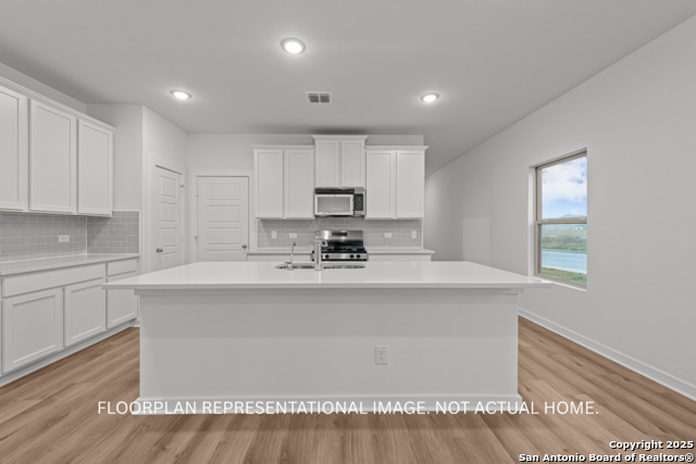 Image 12 of 33 For 4288 Carlotta Drive