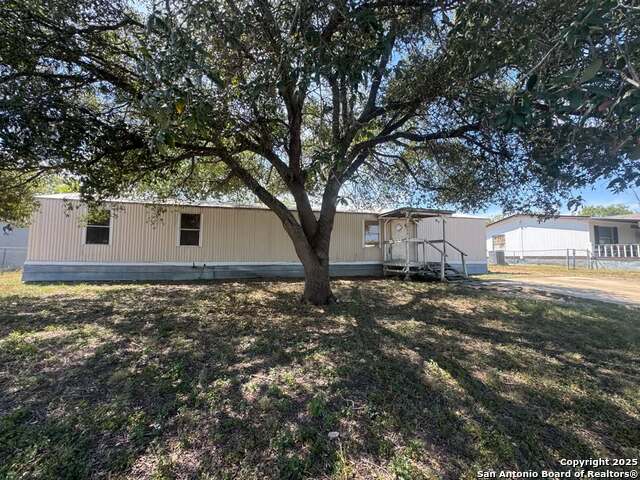 Details for 2900 Southern Breeze, Hondo, TX 78861