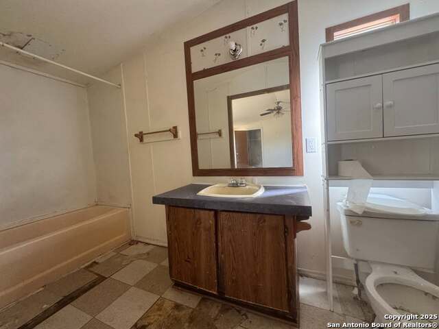 Image 6 of 9 For 2900 Southern Breeze