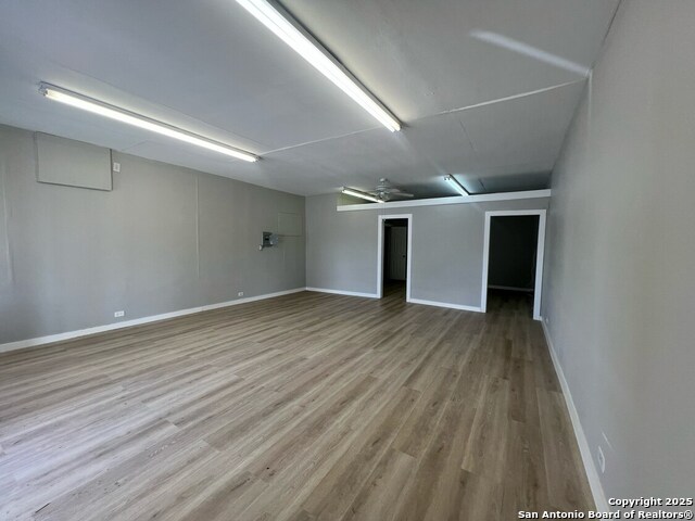 Listing photo id 21 for 1500 Fredericksburg Rd