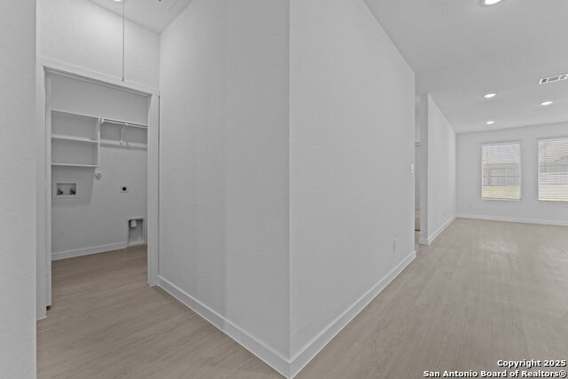 Image 13 of 26 For 1233 Twisted Creek