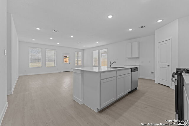 Image 14 of 26 For 1233 Twisted Creek