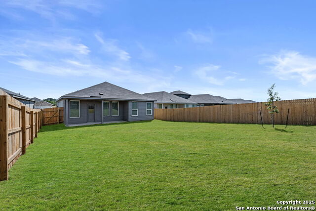 Image 25 of 26 For 1233 Twisted Creek