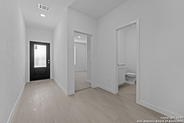 Image 5 of 26 For 1233 Twisted Creek