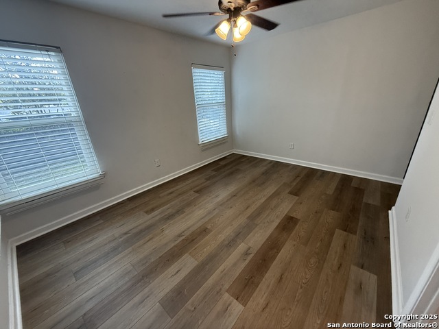 Image 6 of 15 For 2822 Knight Robin