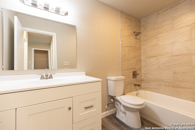 Image 10 of 29 For 7202 Frontier Ridge