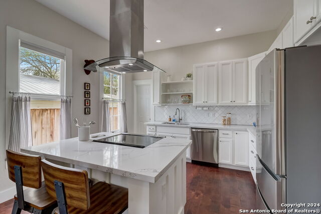 Image 16 of 40 For 546 Academy Ave S