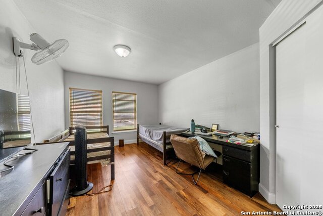 Image 8 of 14 For 7131 Apache