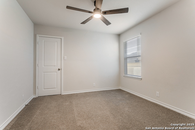 Listing photo id 17 for 12014 Turquoise Pond