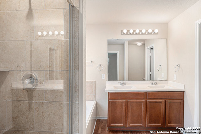 Image 12 of 17 For 144 Field