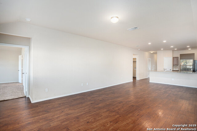 Image 2 of 17 For 144 Field