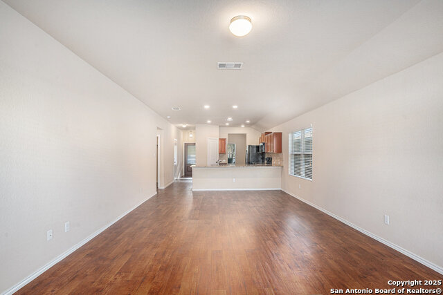 Image 3 of 17 For 144 Field