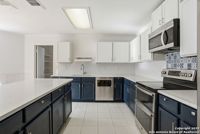 Image 15 of 47 For 522 Ashley  