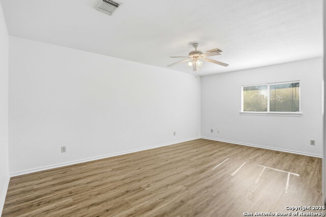 Image 35 of 47 For 522 Ashley  