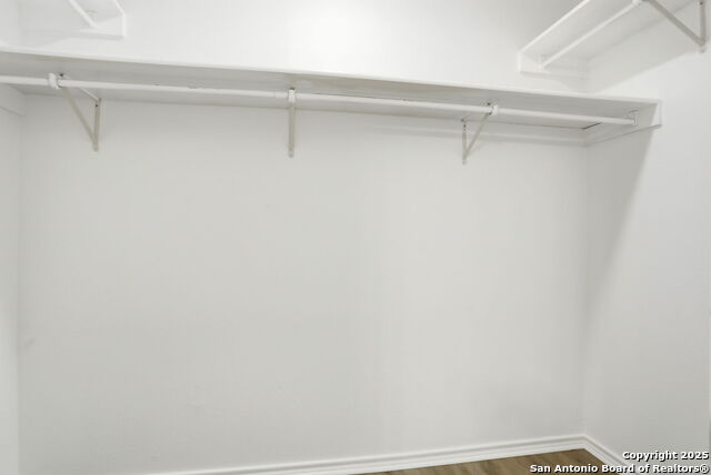 Image 39 of 47 For 522 Ashley  