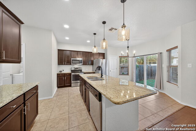 Image 12 of 29 For 5451 Sunlit Brk