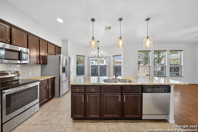 Image 13 of 29 For 5451 Sunlit Brk