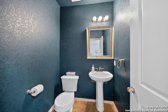 Image 16 of 29 For 5451 Sunlit Brk