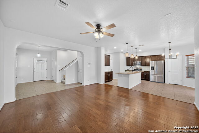 Image 7 of 29 For 5451 Sunlit Brk