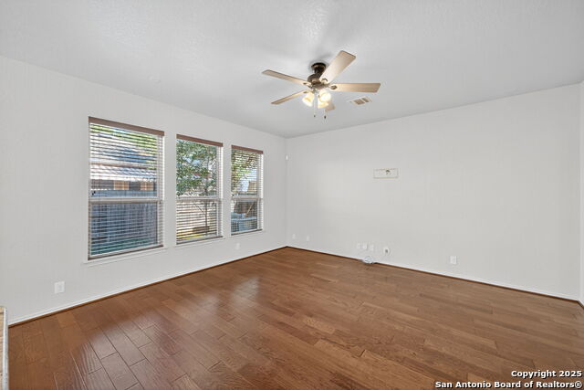 Image 8 of 29 For 5451 Sunlit Brk