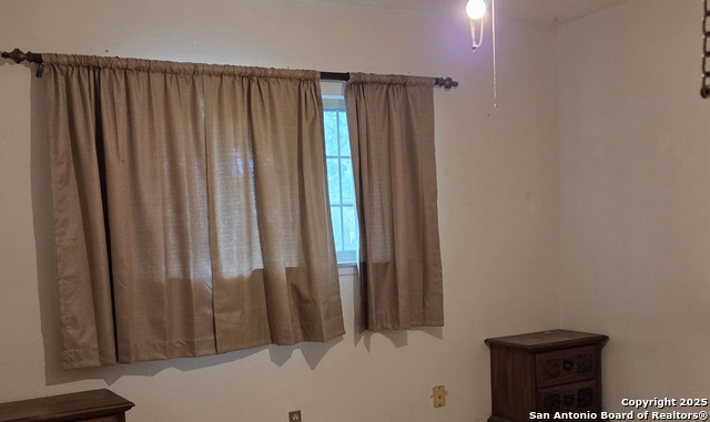 Image 11 of 13 For 7203 Spring Drops