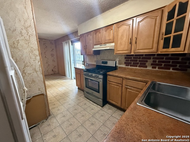 Image 10 of 31 For 9331 Odem  