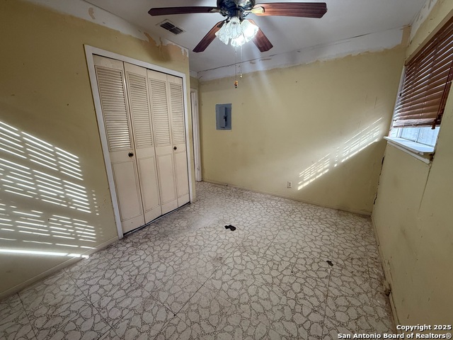 Image 19 of 31 For 9331 Odem  