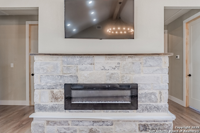 Image 40 of 47 For 732 Lake Valley