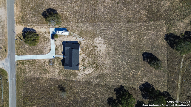 Image 8 of 47 For 732 Lake Valley