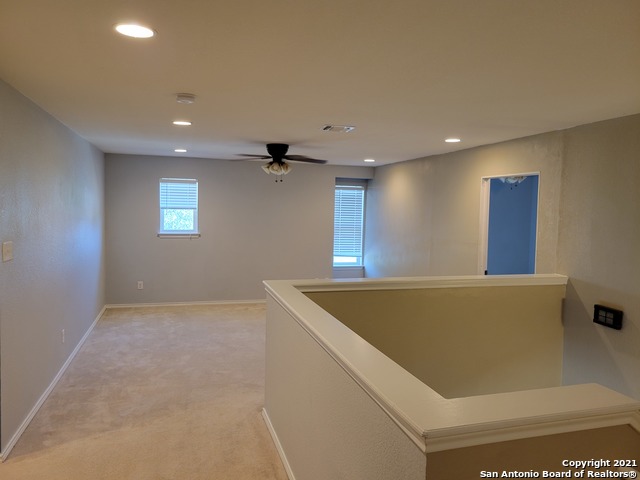 Image 11 of 19 For 10919 Fox Crest