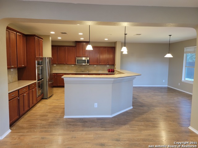 Image 5 of 19 For 10919 Fox Crest