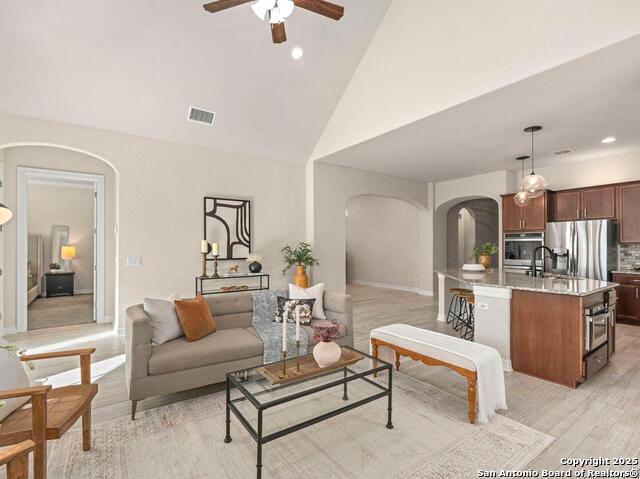 Image 13 of 40 For 28845 Bluebottle