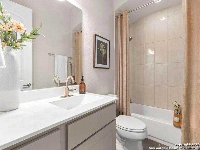 Image 32 of 40 For 28845 Bluebottle