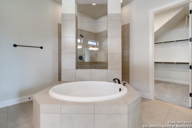 Image 15 of 32 For 31031 Charolais Way