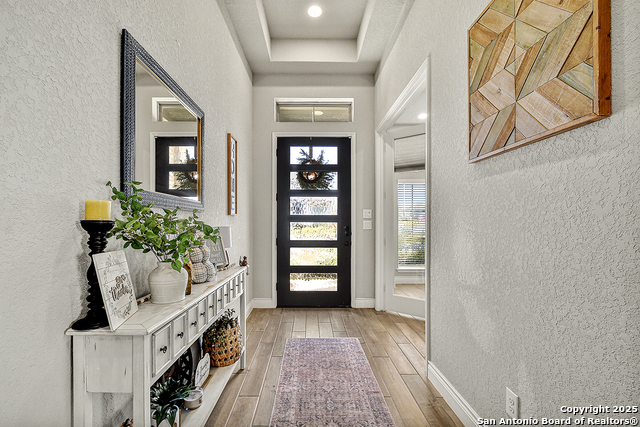 Listing photo id 2 for 2192 August  