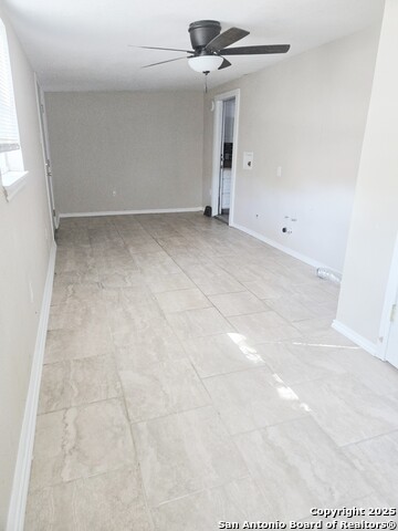 Image 10 of 14 For 2806 Ferncircle