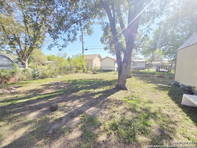 Image 11 of 14 For 2806 Ferncircle