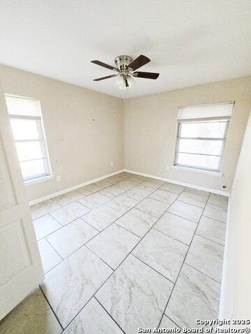 Image 8 of 14 For 2806 Ferncircle