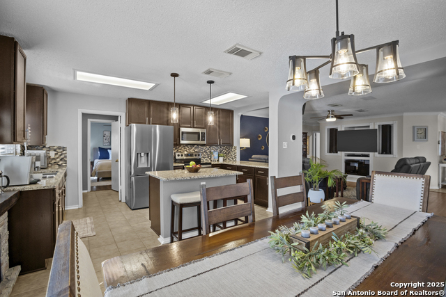 Image 14 of 36 For 3205 Rosewell