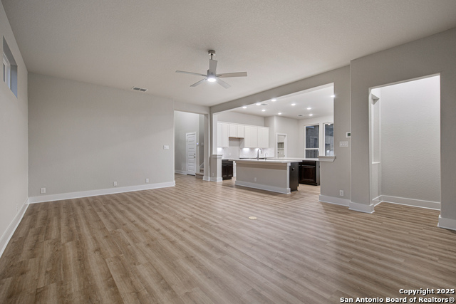 Image 7 of 21 For 314 Glenwood Ranch