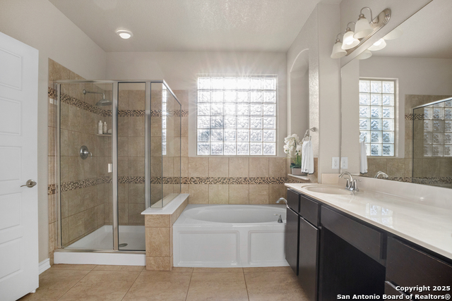 Image 13 of 32 For 18019 Muir Glen